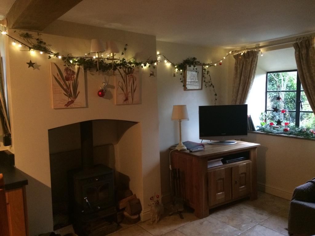 Dove Cottage Bisley  Екстер'єр фото